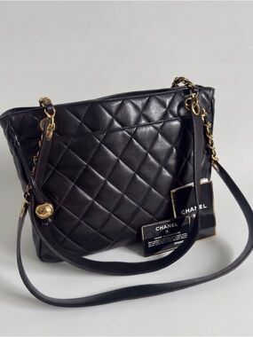 Chanel Vintage 24k Gold Plated Black Lambskin Quilted Tote Bag Gold Ball Charm